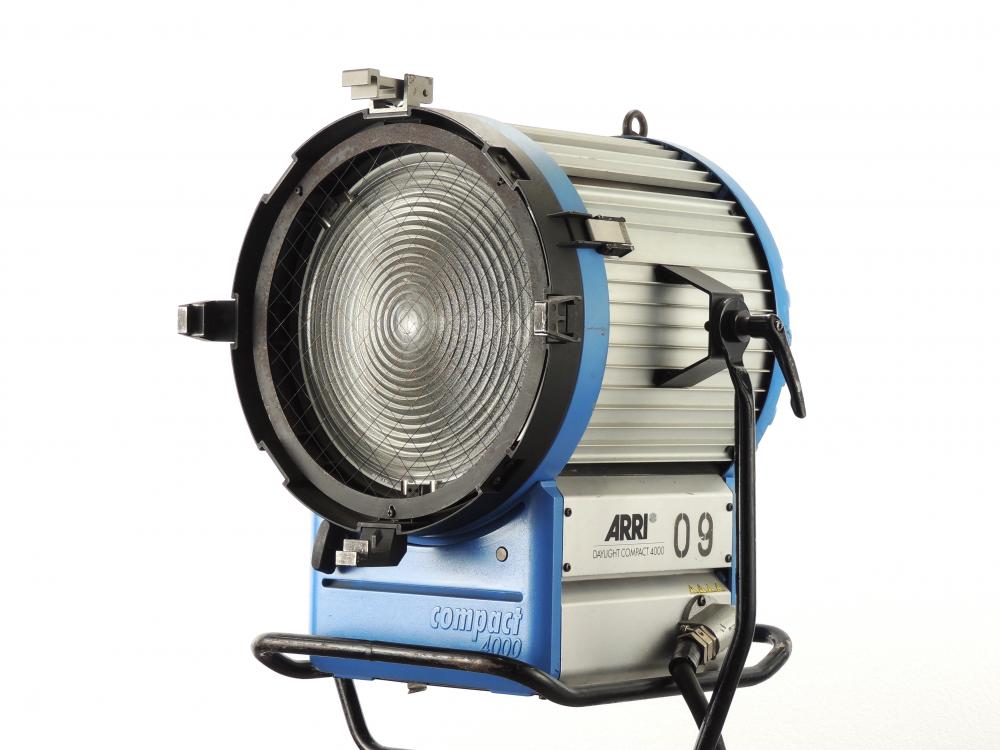 ARRI COMPACT 4kw HMI