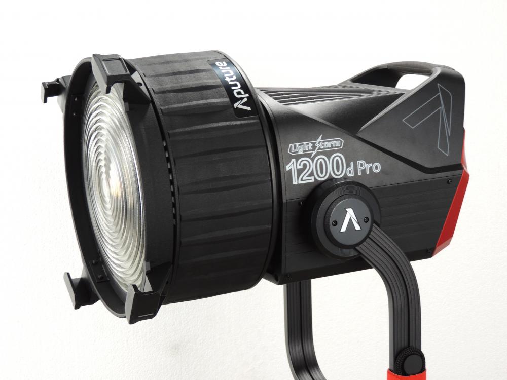 フレネルレンズ